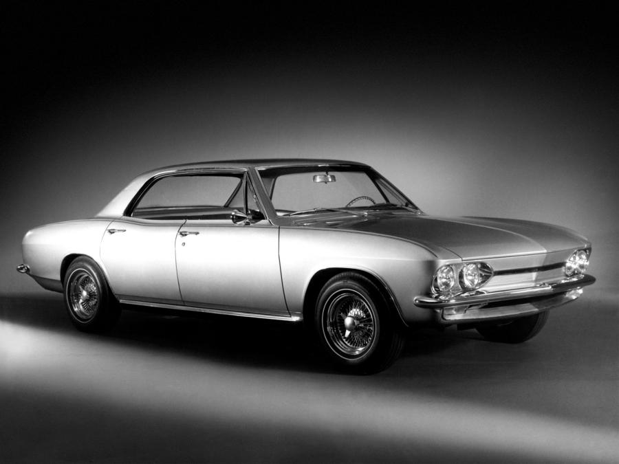  Chevrolet Electrovair II Concept 1966 года  (фото 2 из 5)